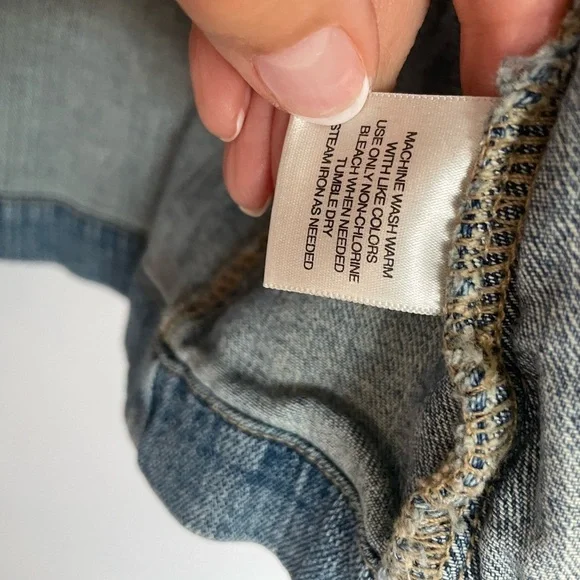 St. John’s Bay Denim Blue Women's Jacket in size large - Picture 8 of 15